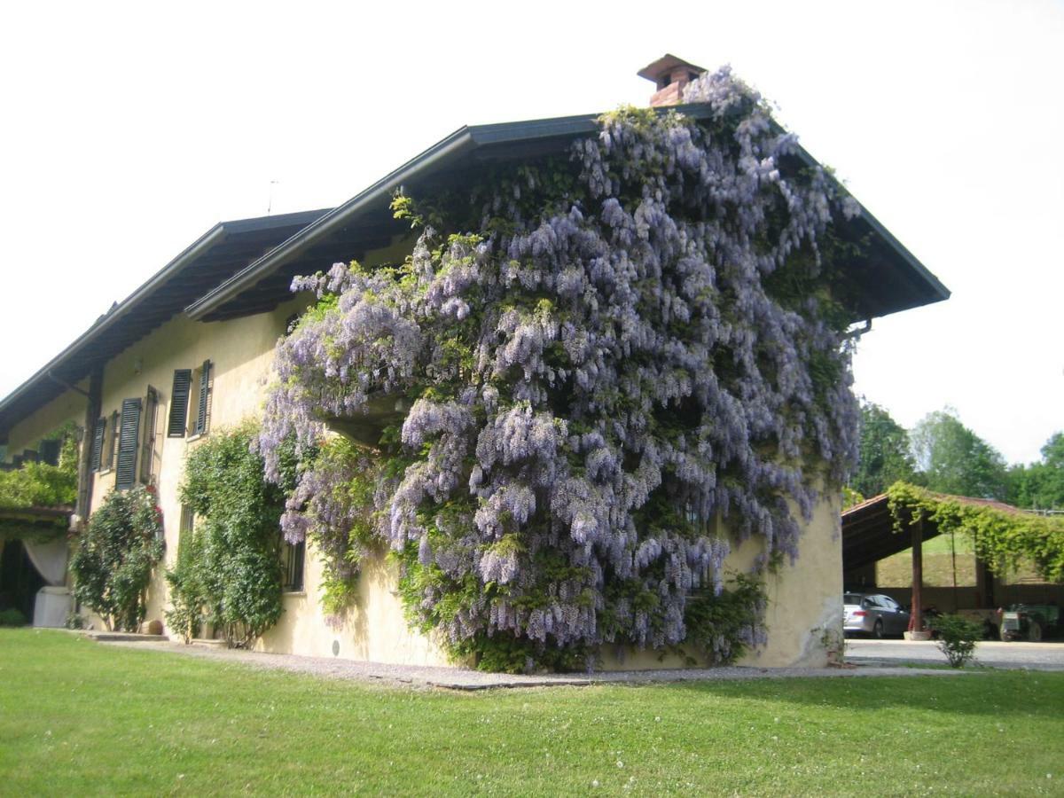 ホテル Antica Cascina Del Medico Muzzano エクステリア 写真