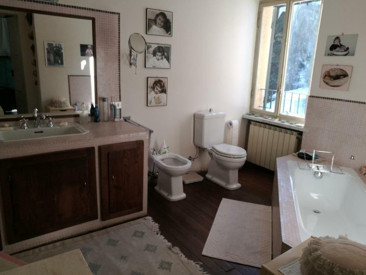 ホテル Antica Cascina Del Medico Muzzano エクステリア 写真